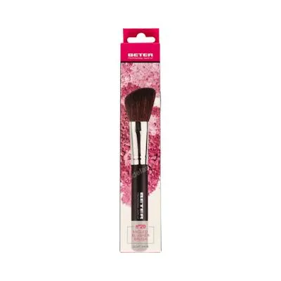 Pennello angolato per blush, Beter